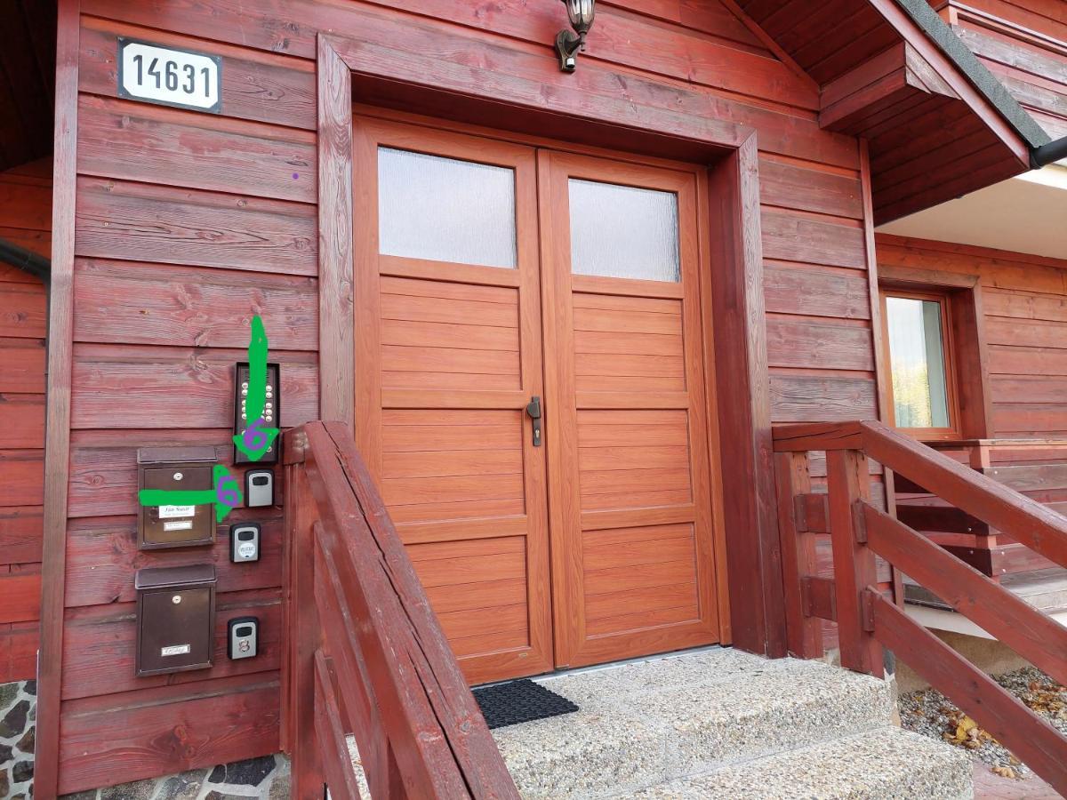 Apartman Tatry ตาตรันสกา ลอมนีจา ภายนอก รูปภาพ