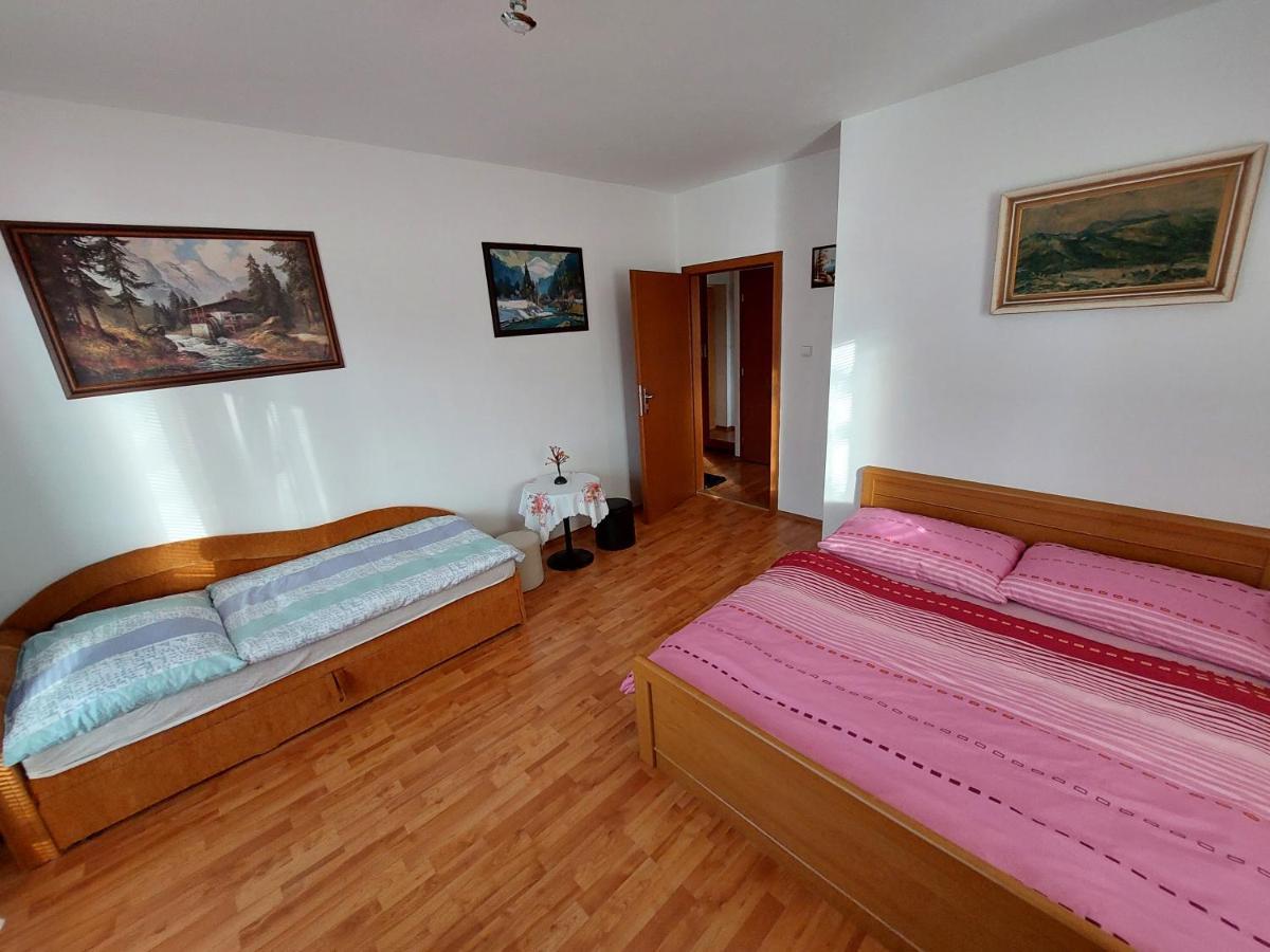 Apartman Tatry ตาตรันสกา ลอมนีจา ภายนอก รูปภาพ