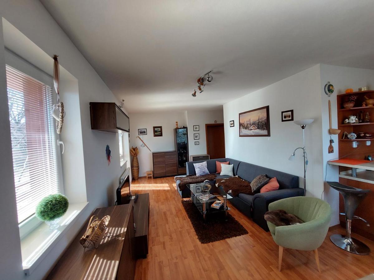 Apartman Tatry ตาตรันสกา ลอมนีจา ภายนอก รูปภาพ